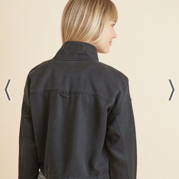 Marine layer Oslo Drapey Utility Jacket in Black - Picture 4 of 6